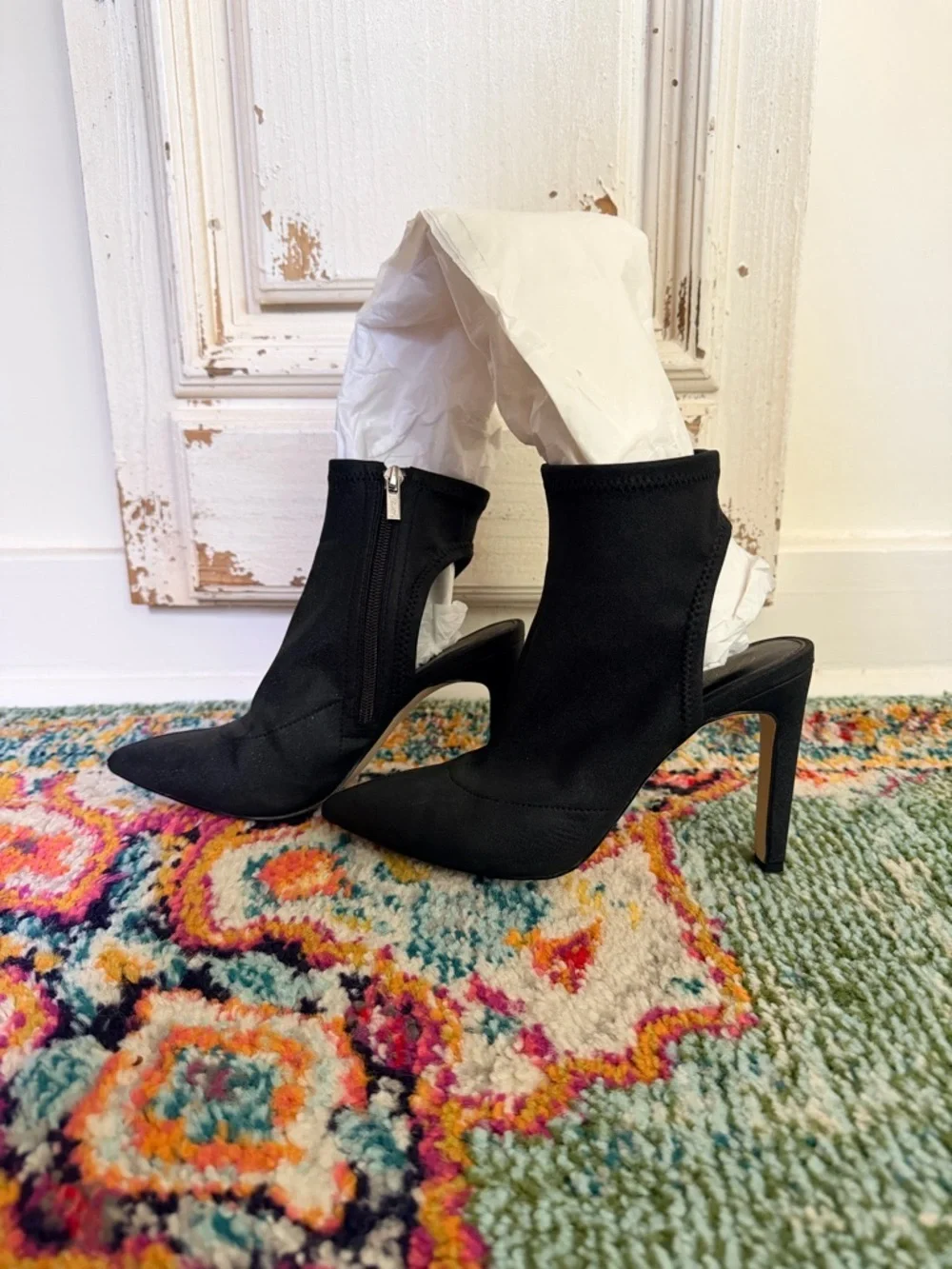 Jewel by Badgley Mischka Black Pointed Toe Stiletto Open Heel Size 7